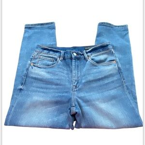 Blank NYC The Madison Crop Jeans Size 29